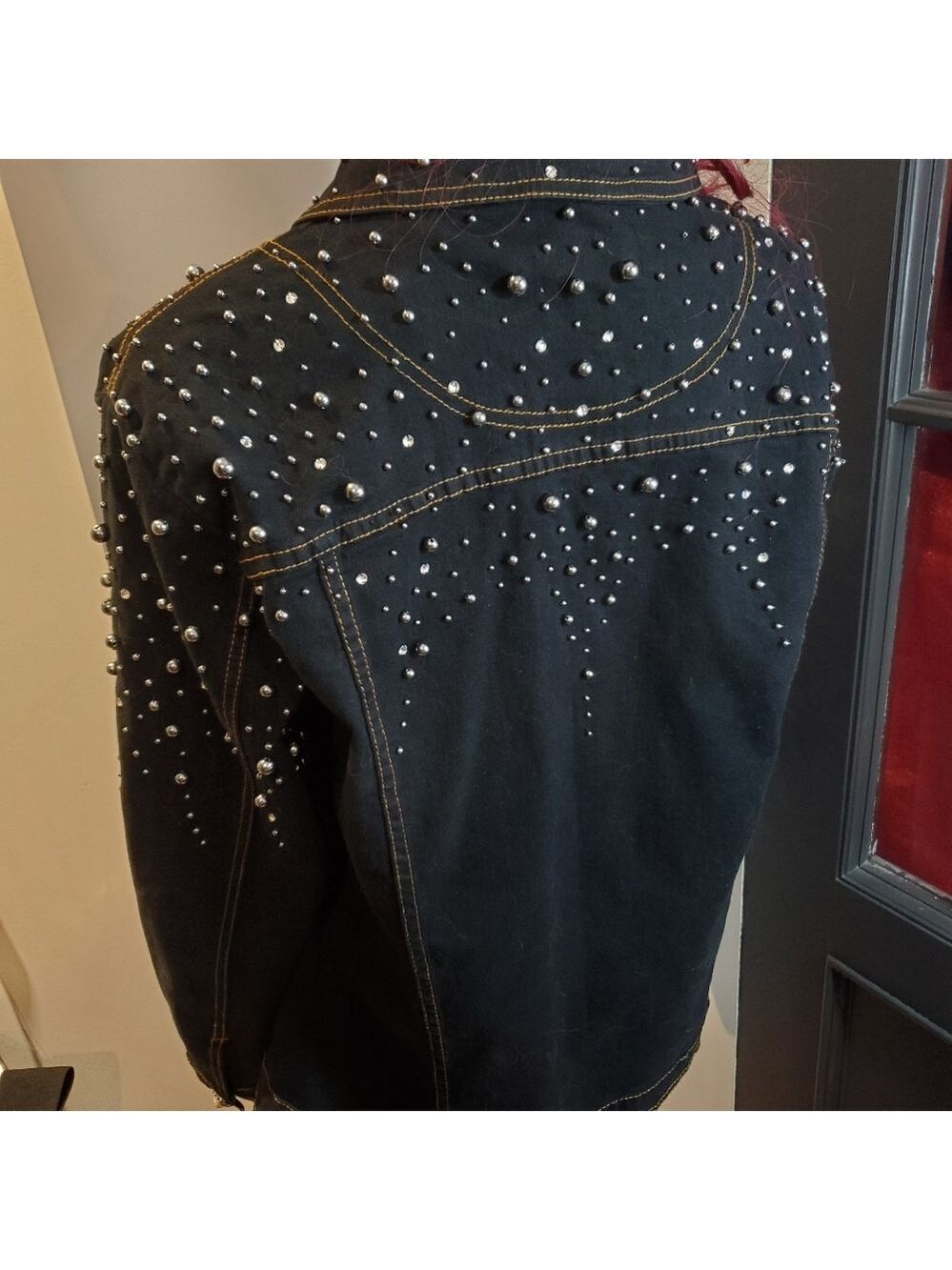 Black Jean Jacket with Dazzling Studs and Classic Cut
